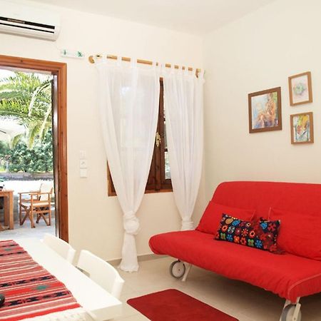 Filippos Resort By The Sea วูร์วูรู ภายนอก รูปภาพ