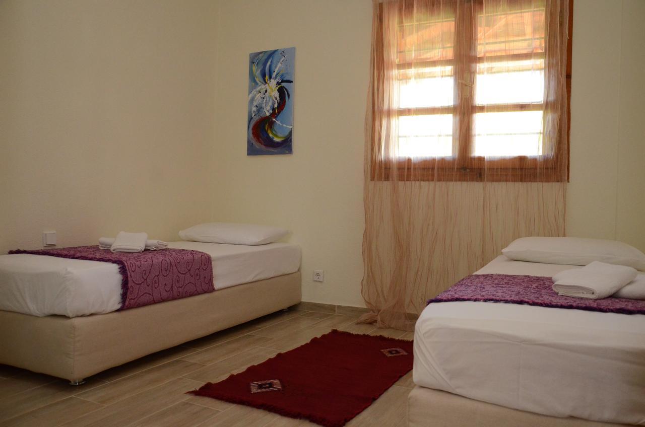 Filippos Resort By The Sea วูร์วูรู ภายนอก รูปภาพ
