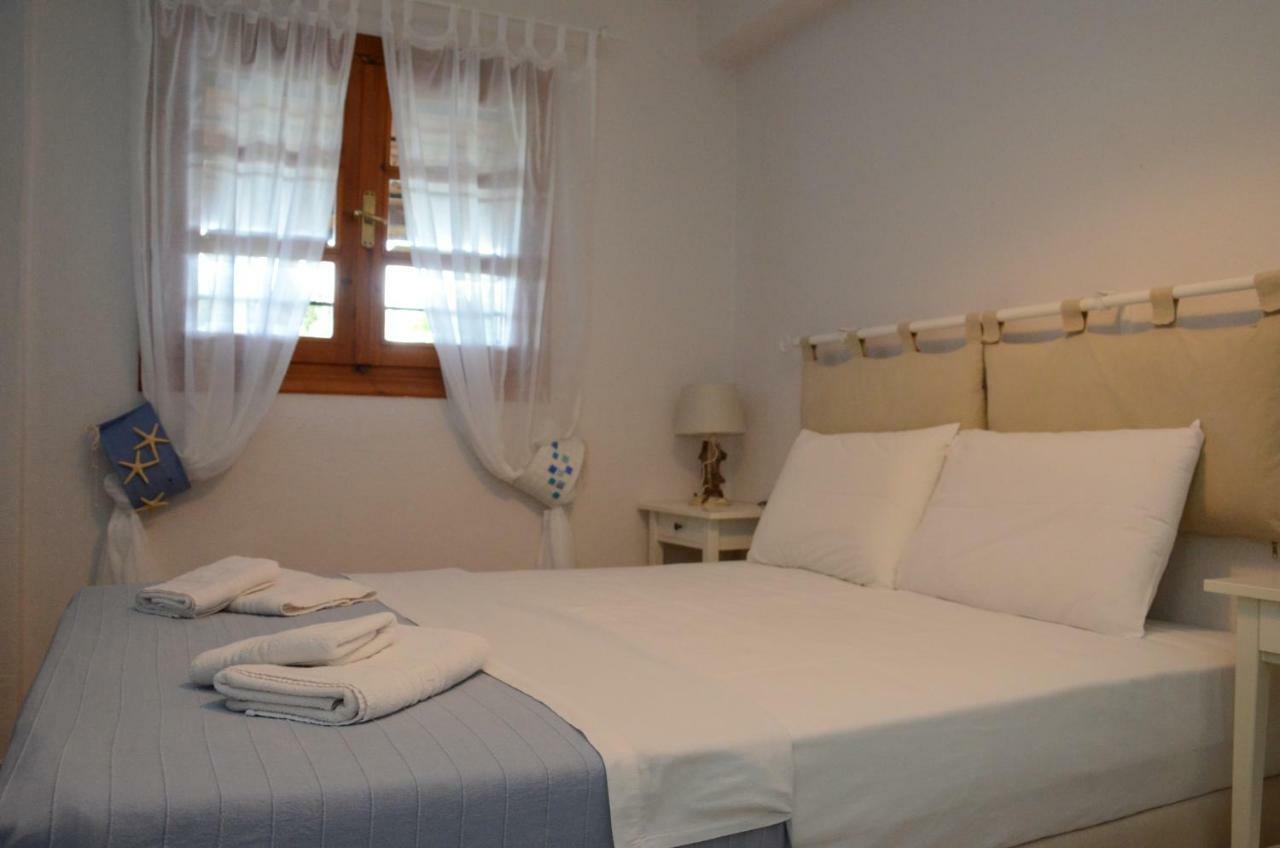 Filippos Resort By The Sea วูร์วูรู ภายนอก รูปภาพ